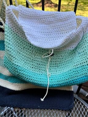 Handmade Crochet Gradient Backpack — White and Aqua